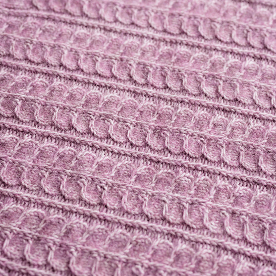 Muse Shawl - Scialle triangolare strutturato
8