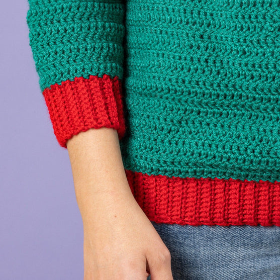Santa’s Helper- Christmas Maglione
4