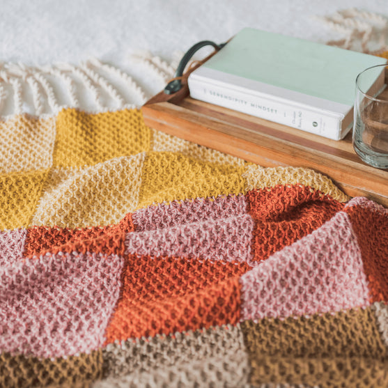 Checked Out - Coperta
4