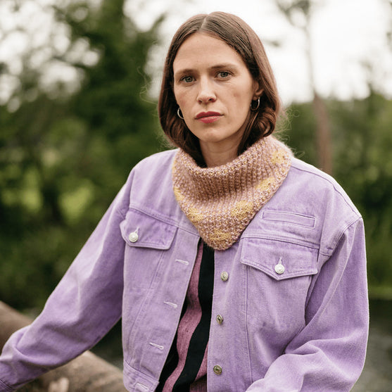 Pressed Flowers Kerchief - Bandana a mosaico
5