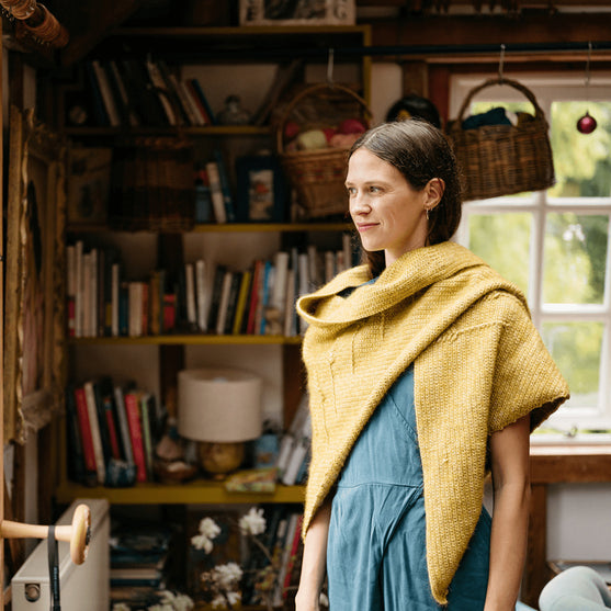 Heart of Gold - Scialle triangolare strutturato
9