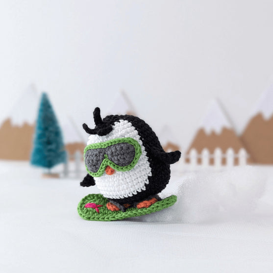 Brady - Il pinguino snowboarder
5