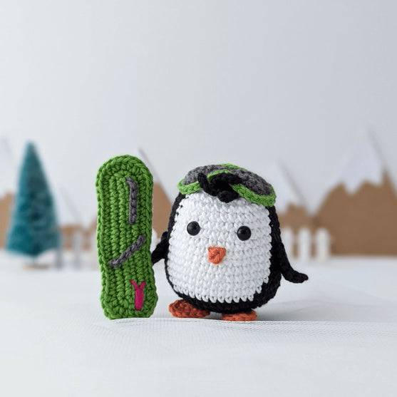 Brady - Il pinguino snowboarder
6