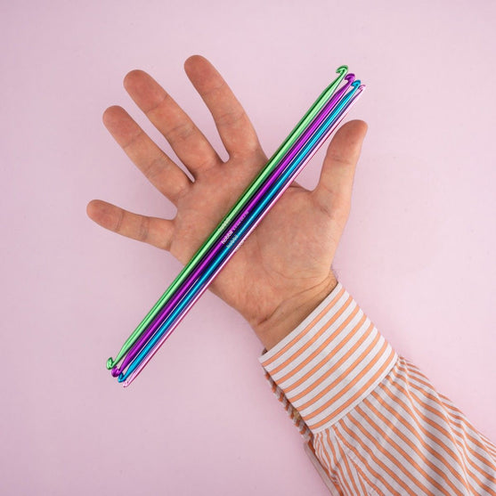 Set di uncinetti tunisini doppi Alu - 28 cm - Hobbii
4