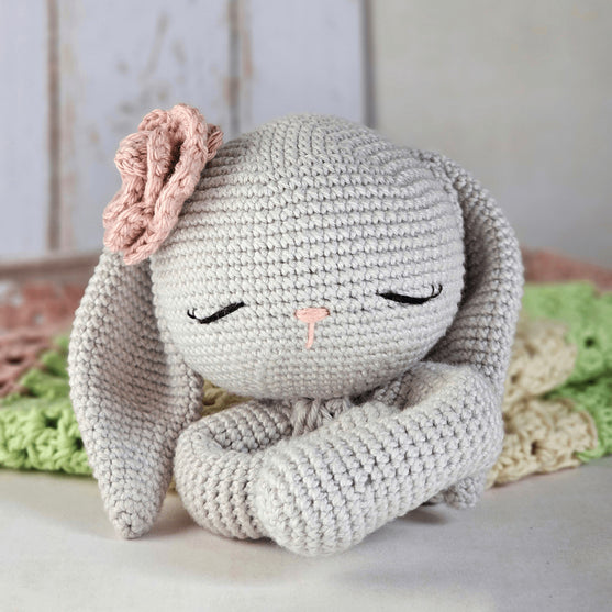 Retro Bunny Love - Copertina delle coccole e sonaglio
4