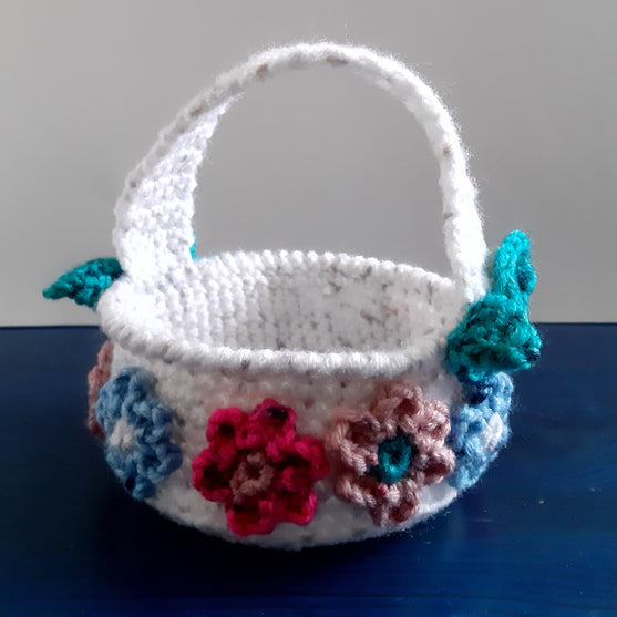 Hermut - Il Coniglietto Pasquale con il cestino
3