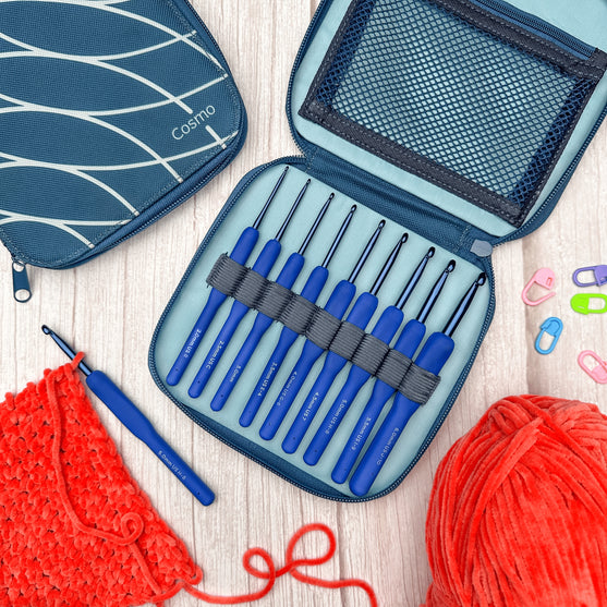 Set di uncinetti Cosmo - 9 dimensioni - Indigo - Hobbii
8