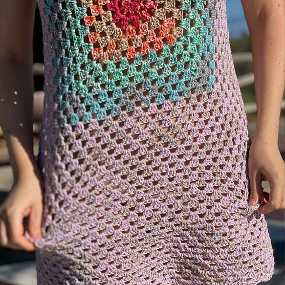 Harmony of Hues - Vestito
7