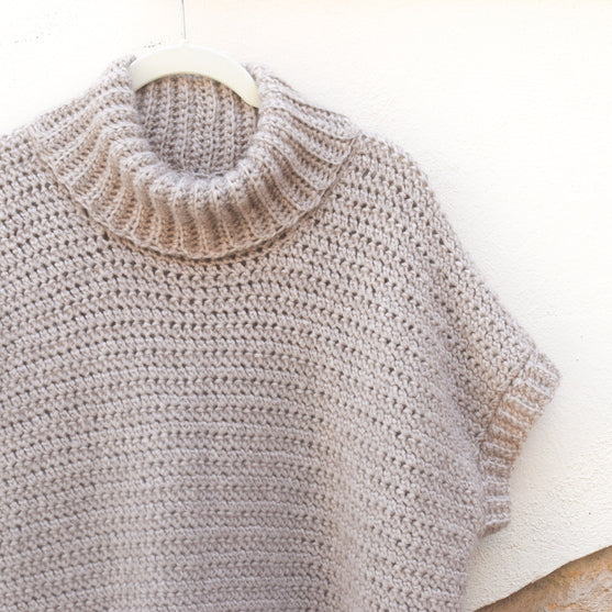 Cloud Haven - Poncho
7