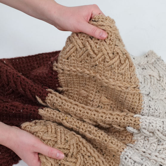 Happy Bear - Copertina e berretto per neonati
8