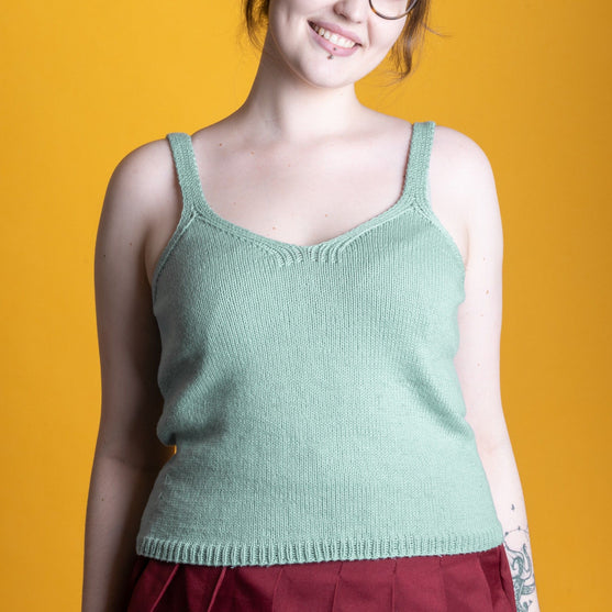 Anya Top estivo
2
