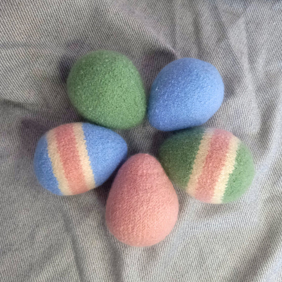 Uova in feltro - Decorazioni pasquali
3