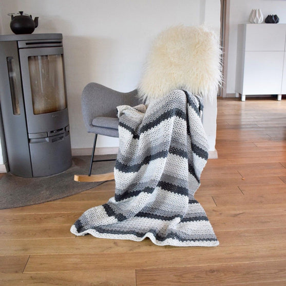 Coperta - Warm stripes
8