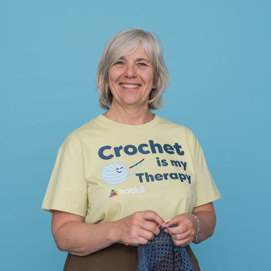 Therapy T-shirt - Yarniis (Edizione limitata) - Hobbii
5