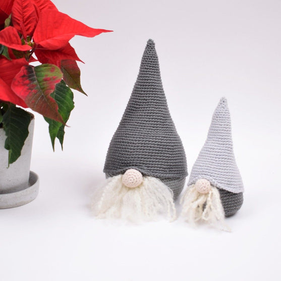 Gnomo timido con cappello di Natale - Grande
4