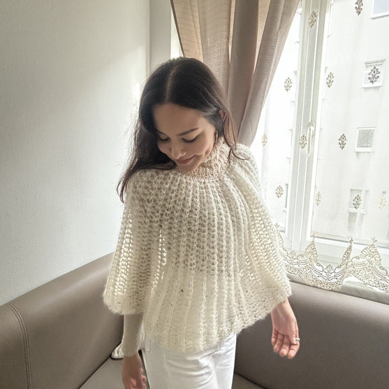 Daphne - Mantellina
3