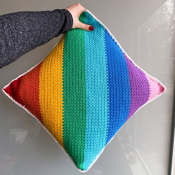 Woven Rainbow Cuscino
2