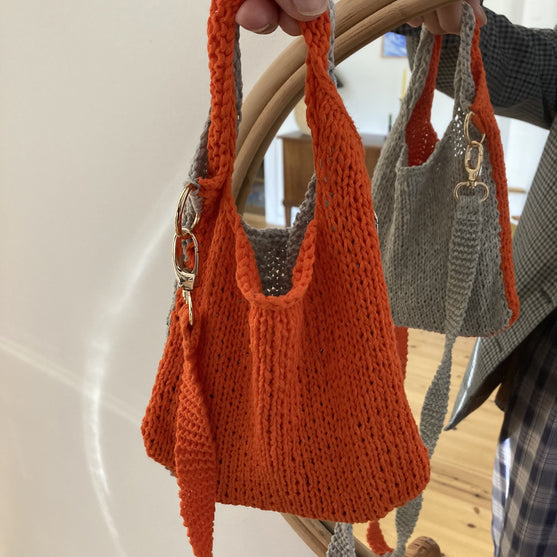 Betty - Borsa
3