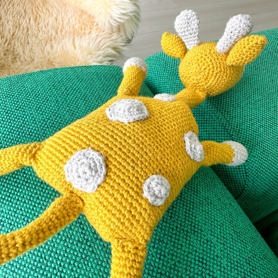 Kalle la Giraffa - Copertina delle coccole
4