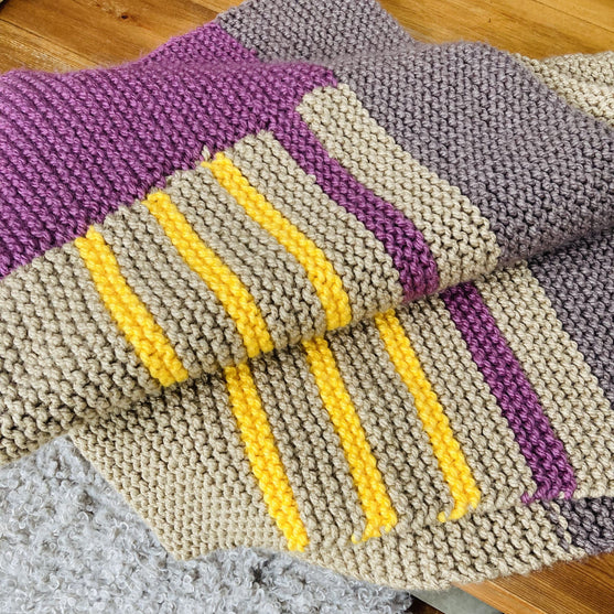 Acorn - Coperta
2