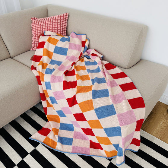 Hilma - Coperta
5