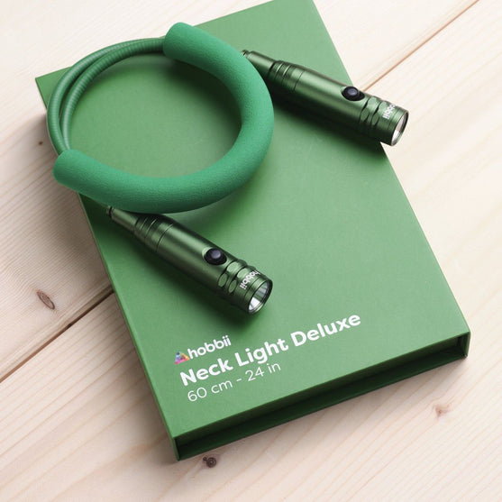 Punto luce da collo Deluxe - Verde - Hobbii
2