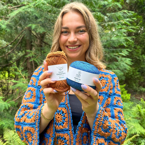 Sparkling Daisy - Cardigan
9