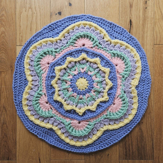 

Mini Mandala - Tappeto
1