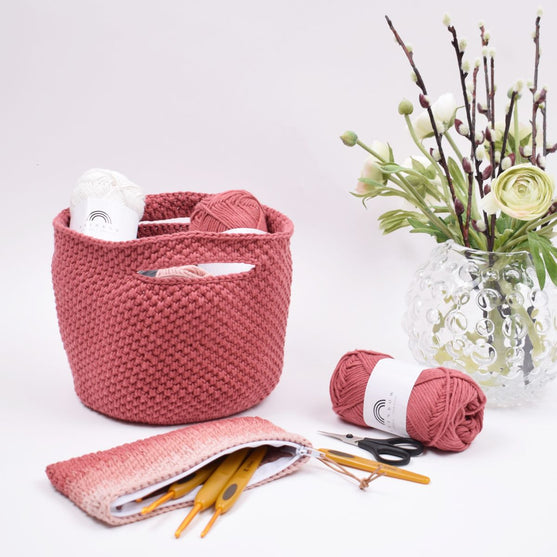 

Borsa per gomitoli con struttura 8/8
1