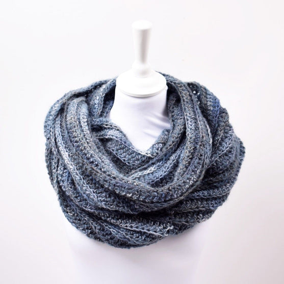 

Scaldacollo - Cozy Winter
4