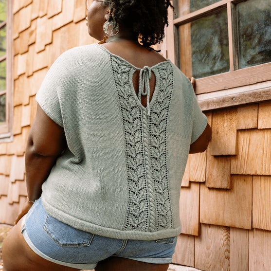 

Floreale Top - T-shirt con Retro in Pizzo
1