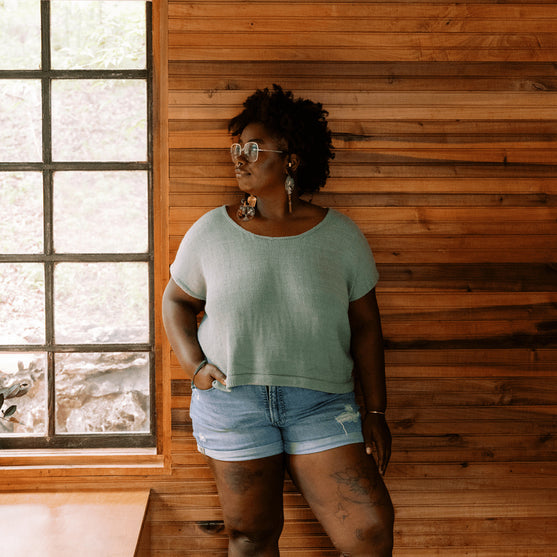 

Floreale Top - T-shirt con Retro in Pizzo
5