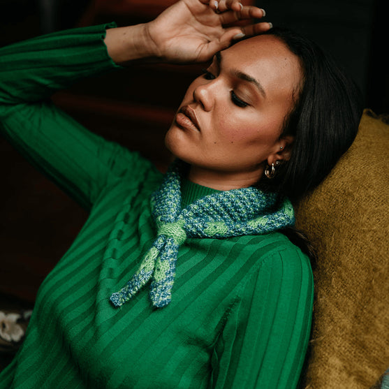 

Pressed Flowers Kerchief - Bandana a mosaico
7