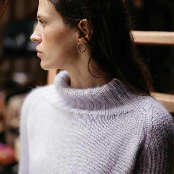 

Jacaranda - Maglione Raglan
9
