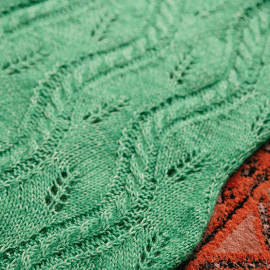 

Hiedra Shawl - Scialle con motivo a foglie
8