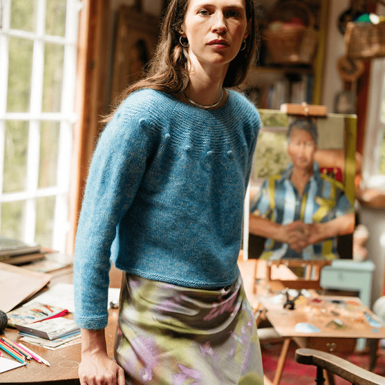 

Adorned Pullover - Maglione con carré a legaccio
6