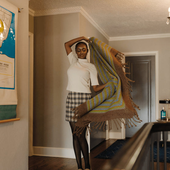 

Demeter - Scialle con Perline
3