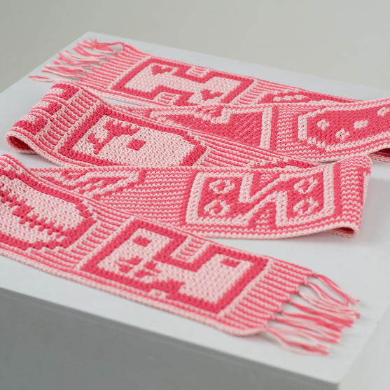 

Hooked on You - Sciarpa
1