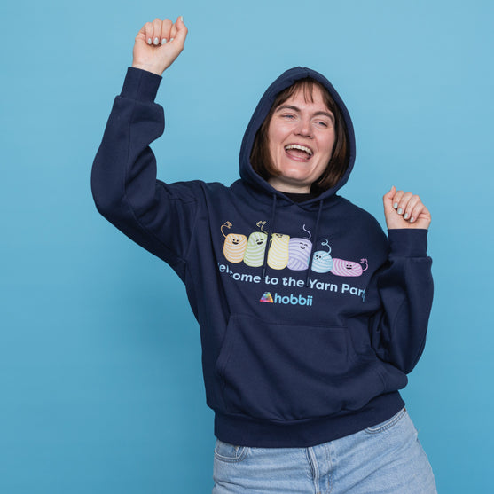 

Party Hoodie - Yarniis (Edizione limitata) - Hobbii
5