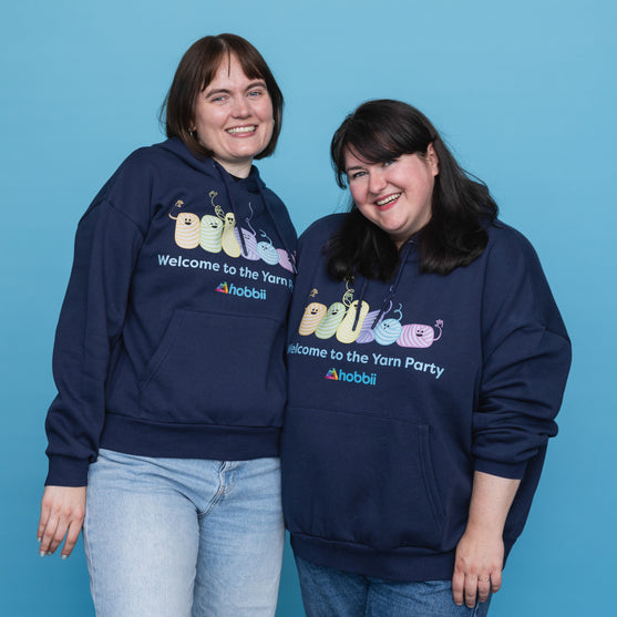 

Party Hoodie - Yarniis (Edizione limitata) - Hobbii
7