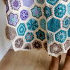 

Aura - Lapghan con motive decorato - #FrostandBloomCAL
3