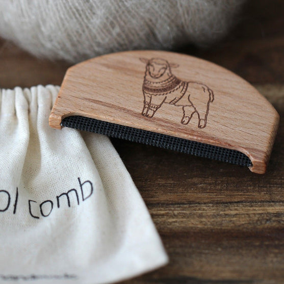 

Levapelucchi - Go Handmade
4