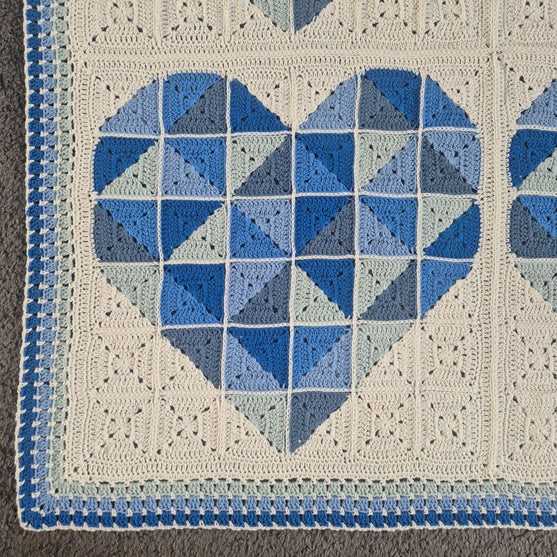 

Love for Squares - Coperta
3