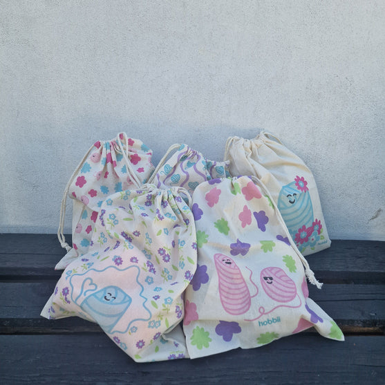 

Borsa con cordoncino - Yarniis - Hobbii
6