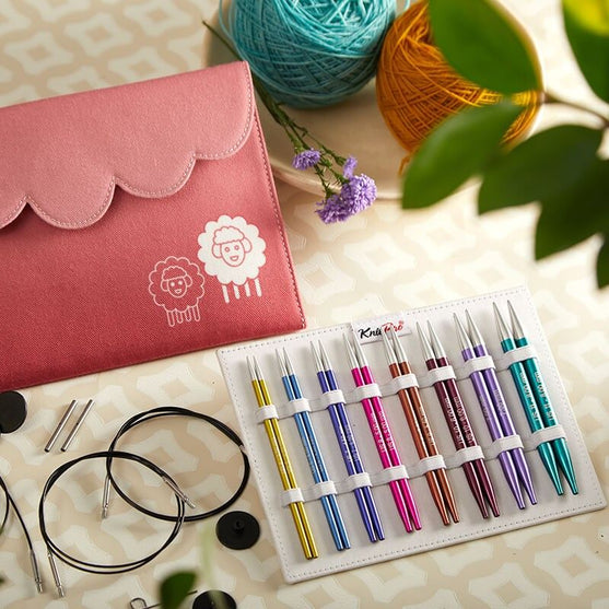 

Set di ferri circolari intercambiabili Zing Deluxe - KnitPro
4
