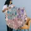 

Aura - Lapghan con motive decorato - #FrostandBloomCAL
9