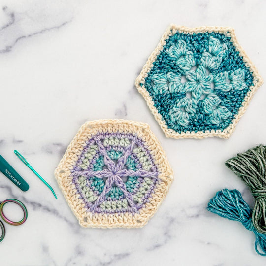 Aura - Lapghan con motive decorato - #FrostandBloomCAL