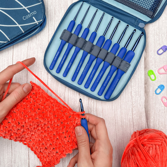 

Set di uncinetti Cosmo - 9 dimensioni - Indigo - Hobbii
9