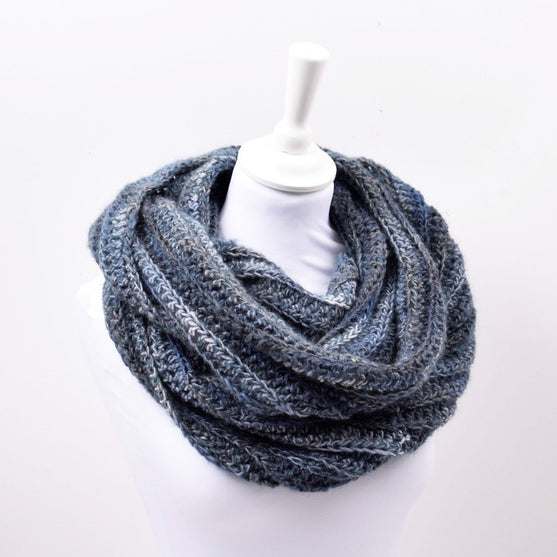 

Scaldacollo - Cozy Winter
2