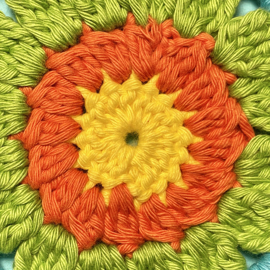 

Hobbii Granny Square - Girasole
3